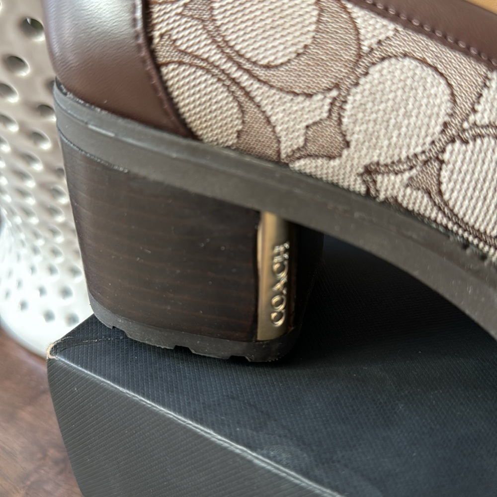 Coach women’s Cora Loafer Pump new with box - Picture 7 of 10